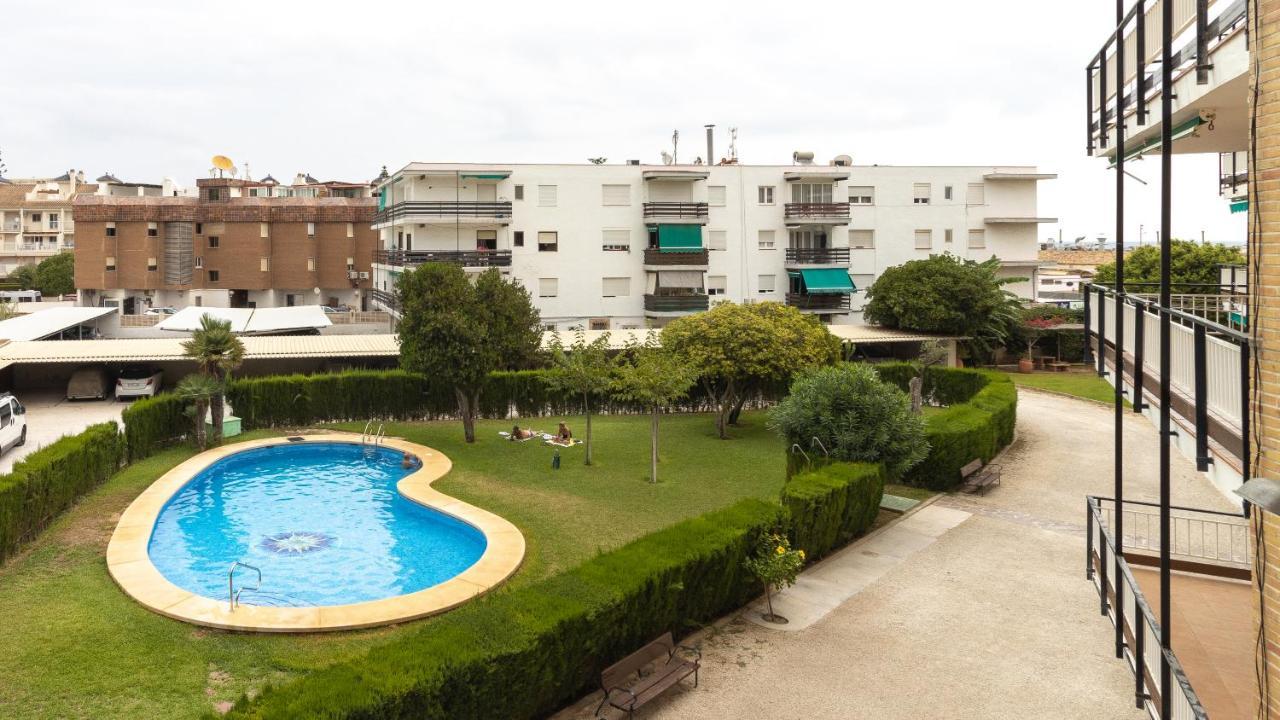 Modern 2 Bedroom Apartment 100 M From The Beach Javea Exterior photo